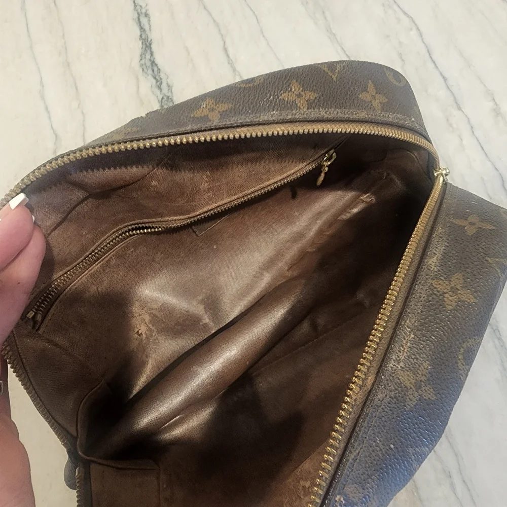 Louis vuitton toiletry bag 25 - Picture 9 of 13